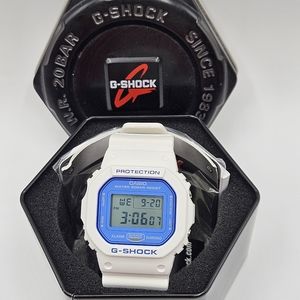 Casio G-Shock DW-5600WB-7CR